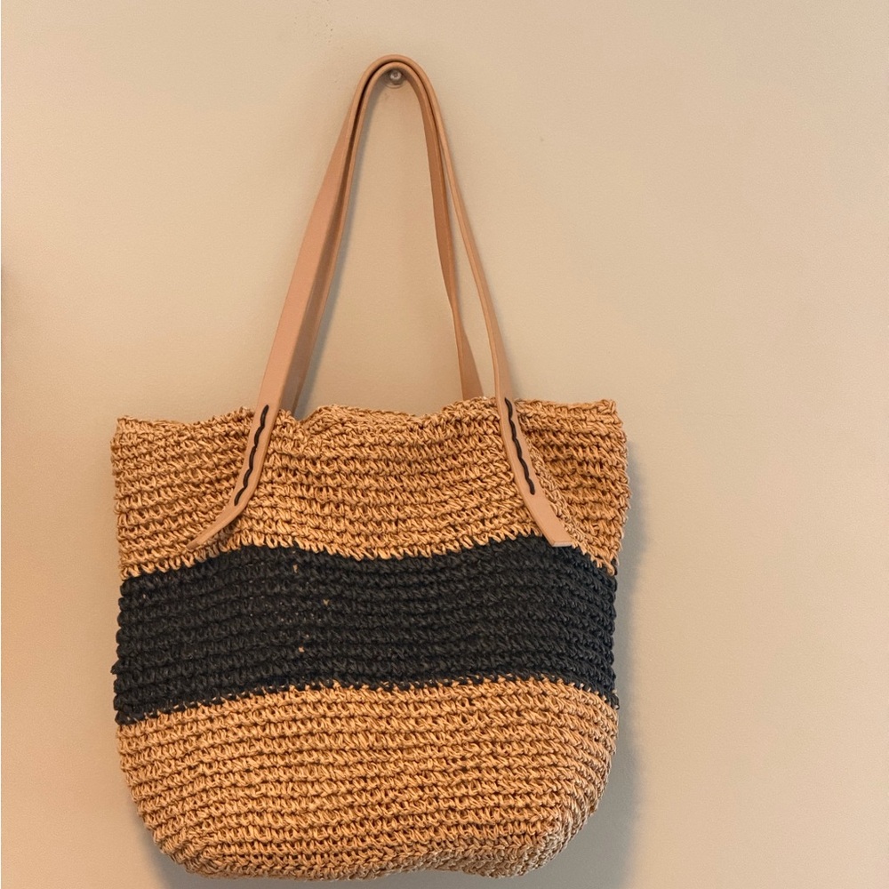 Woven Straw Tote Bag with Black Stripe - Women's Beach Shoulder Bag